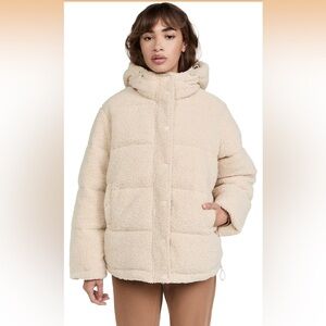 Good American Essentials Sherpa Cocoon Hooded Puffer Coat in cream,